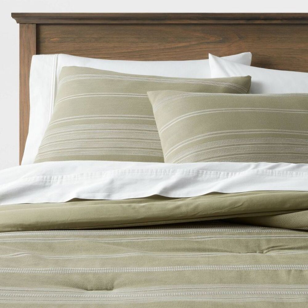 Full/Queen Cotton Woven Stripe Comforter Set - Moss Green/White